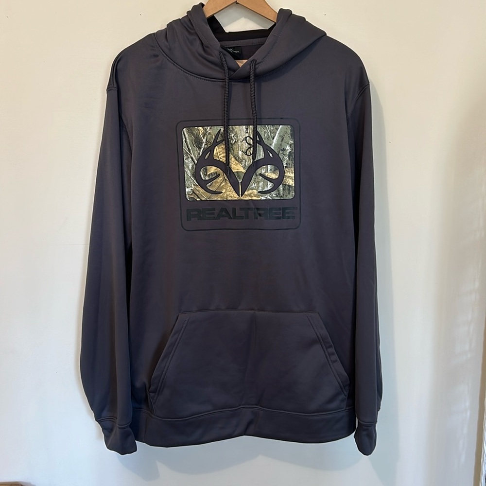 Realtree Men’s Hoodie Gray with Graphic Logo Print Front Pocket Size Large